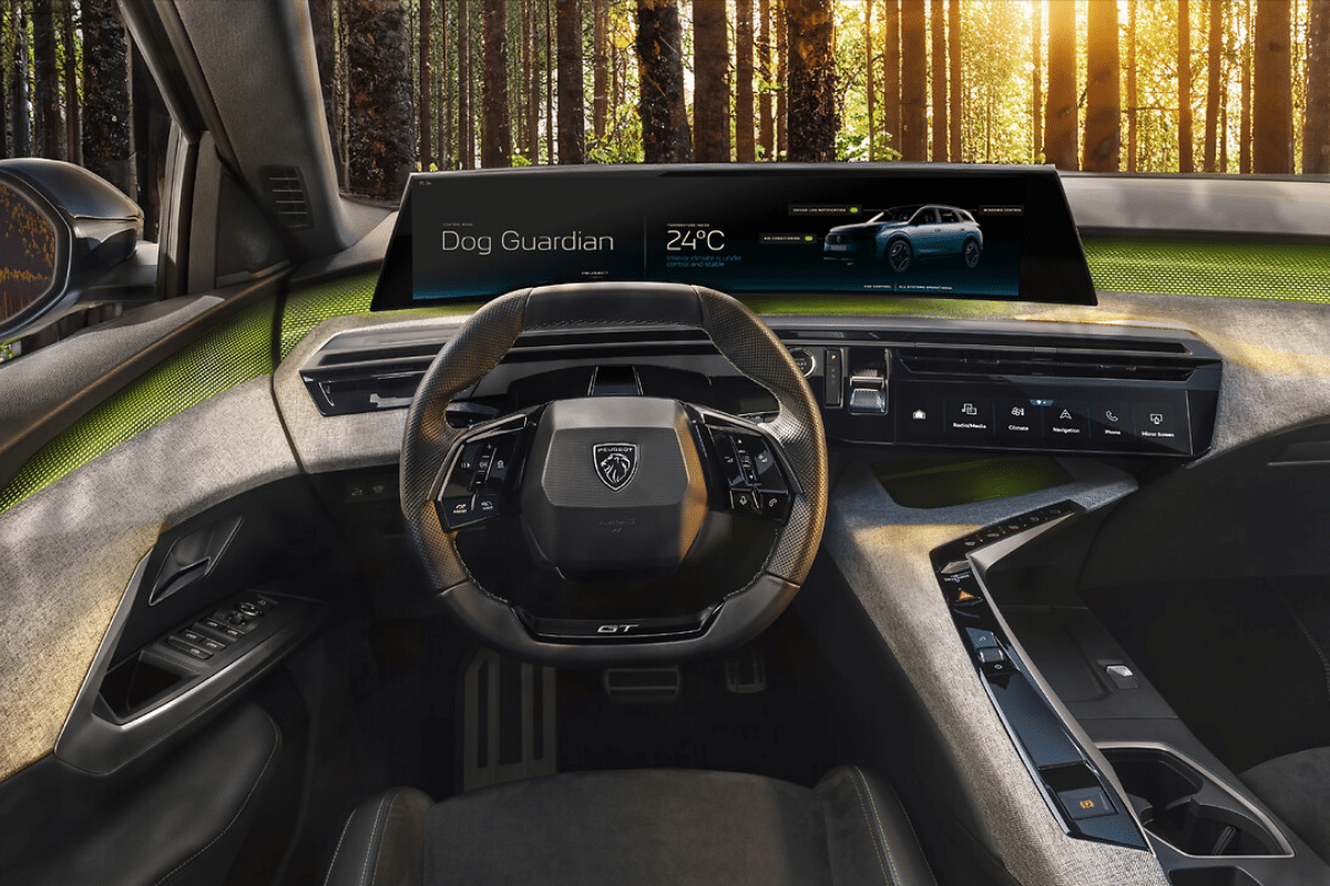 Peugeot E-5008 Dog Edition design intérieur