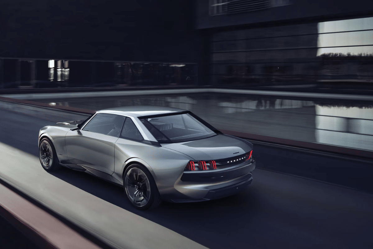 Peugeot e-Legend vue arrière