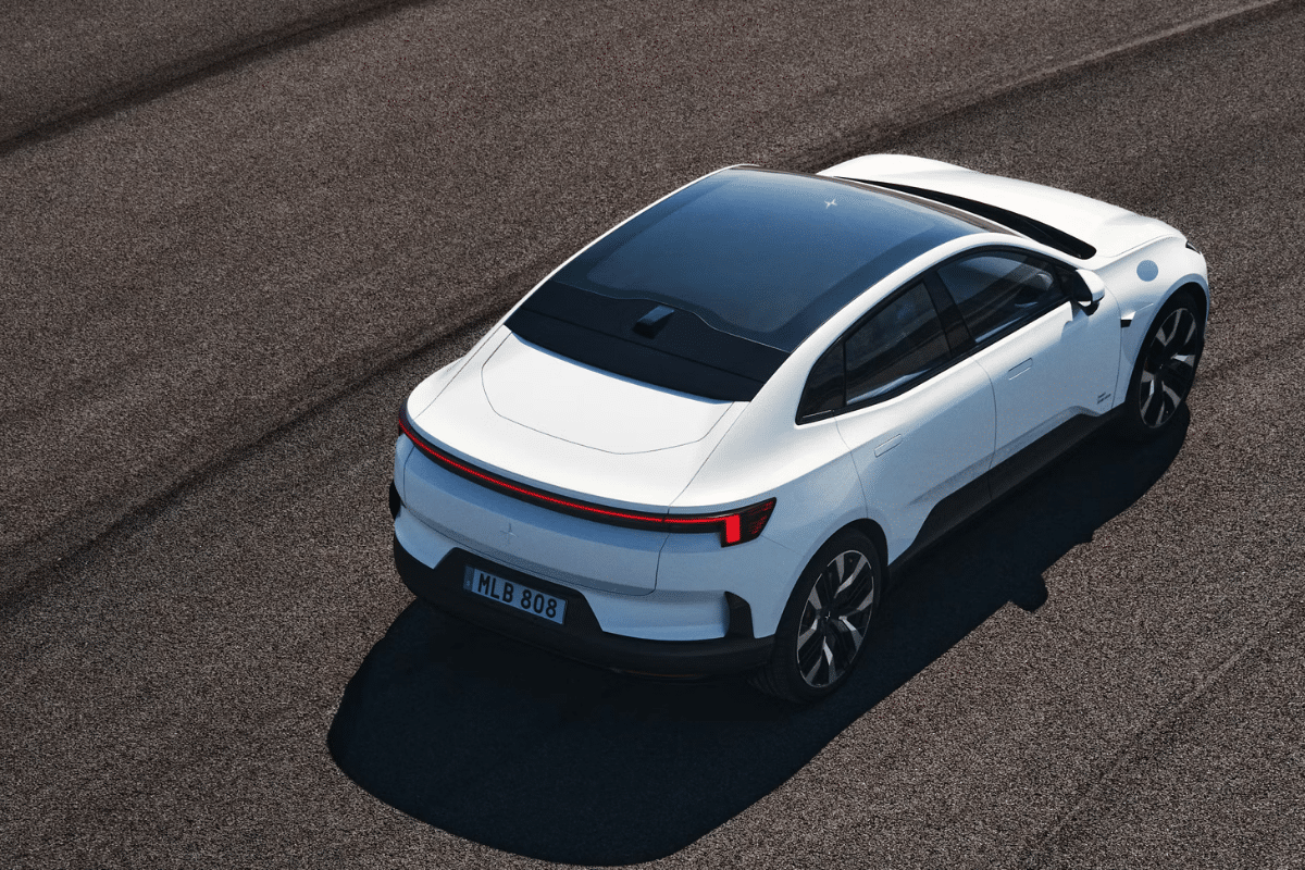 Polestar 4 vue arrière