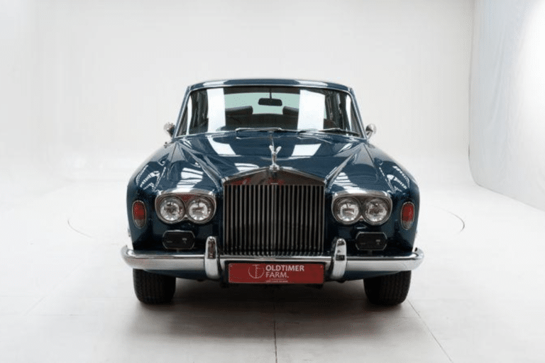 Une Rolls-Royce à moins de 9 000 €, cette Silver Shadow rappelle que le luxe ancien peut cacher une vraie facture