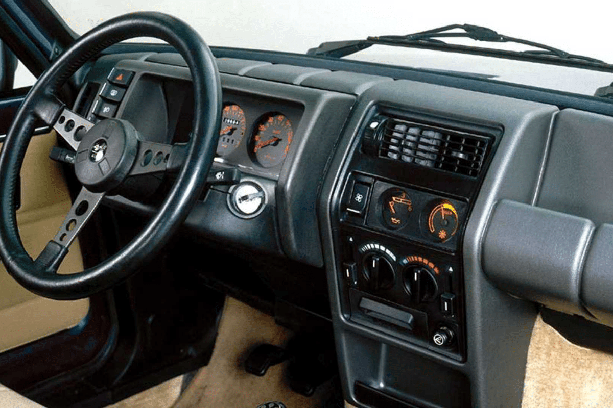 Renault 5 Alpine Turbo design intérieur