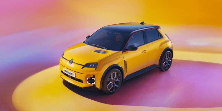 La Renault 5 E-Tech porte l’offensive électrique du constructeur français en Europe