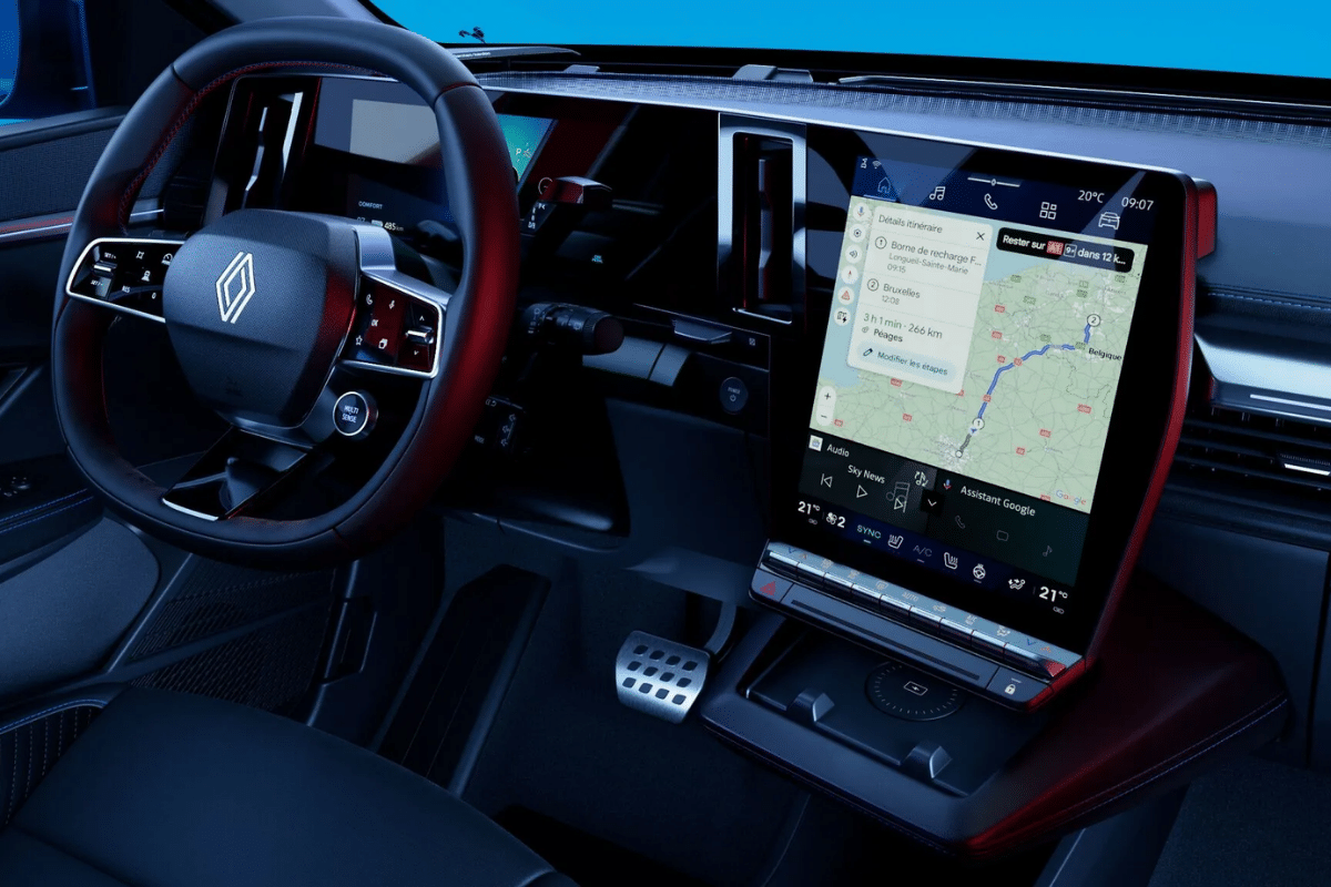 Renault Mégane E-Tech électrique design intérieur