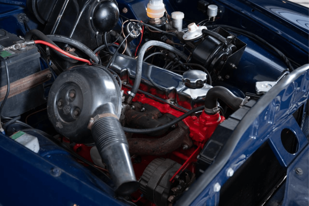 VOLVO Amazon B18 - 1965 vue du moteur