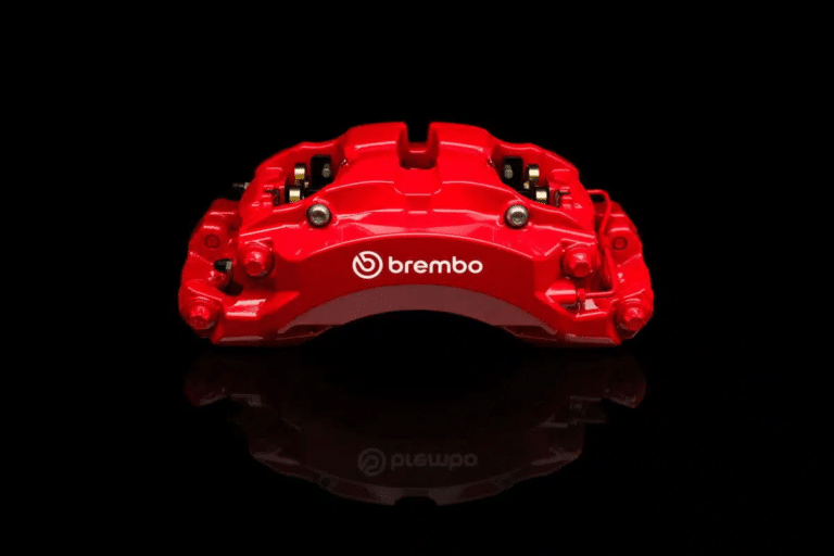 Les voitures électriques deviennent si lourdes que Brembo sort l’étrier de frein le plus puissant de son histoire