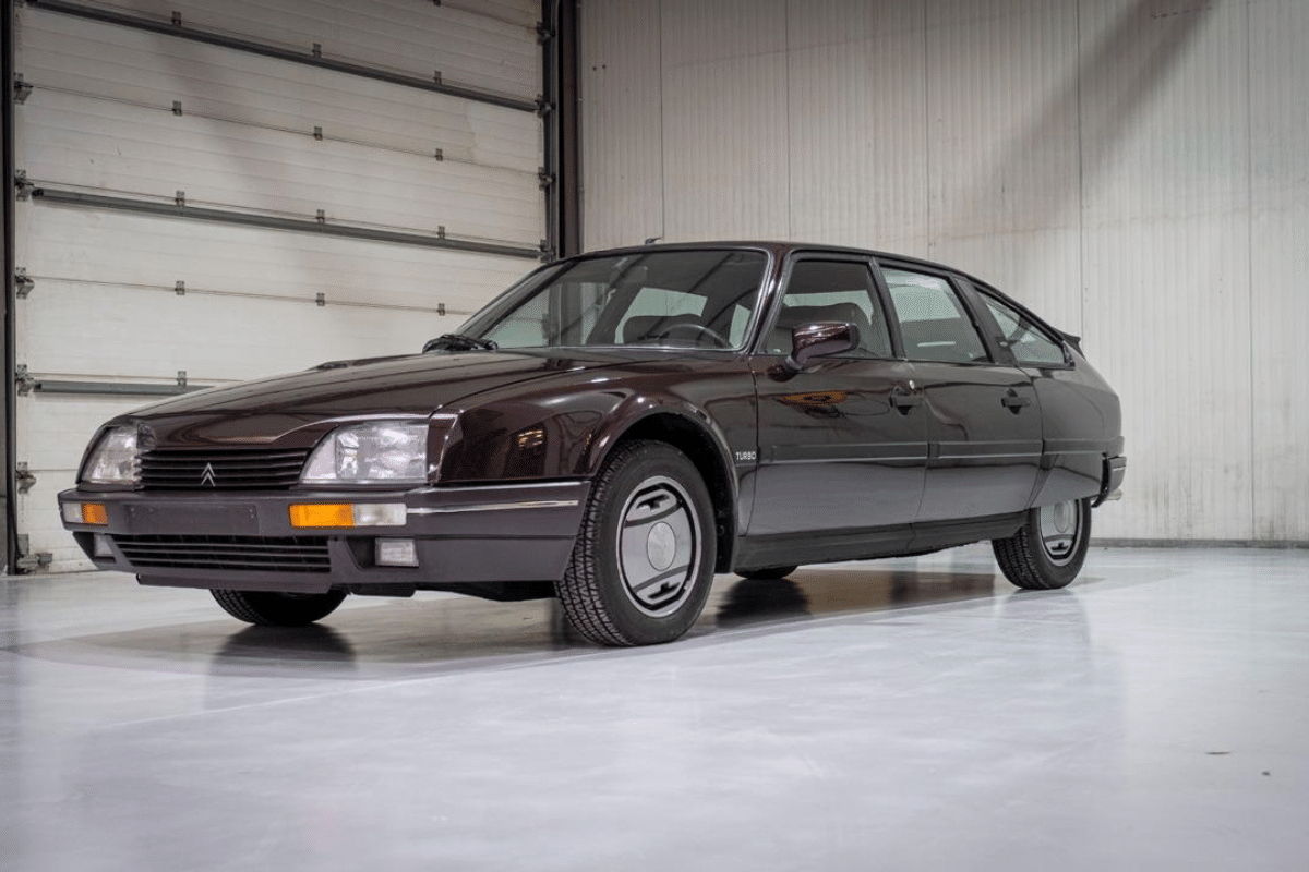CITROEN CX GTI Turbo 2 - 1986 vue de face