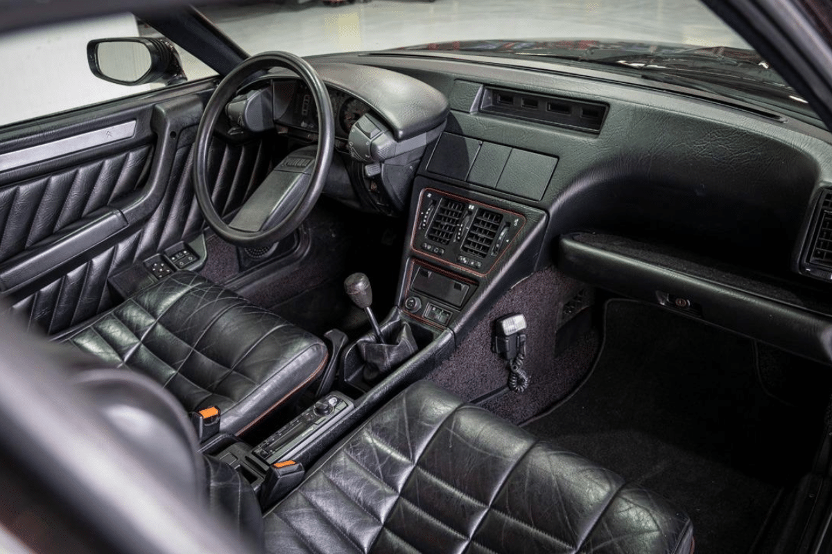 CITROEN CX GTI Turbo 2 - 1986 vue intérieure