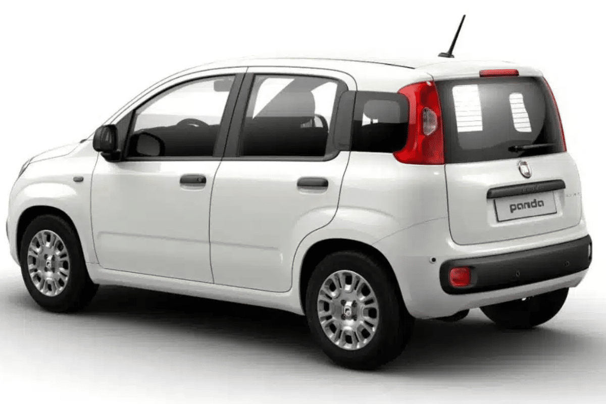 Fiat Pandina Hybrid vue arrière