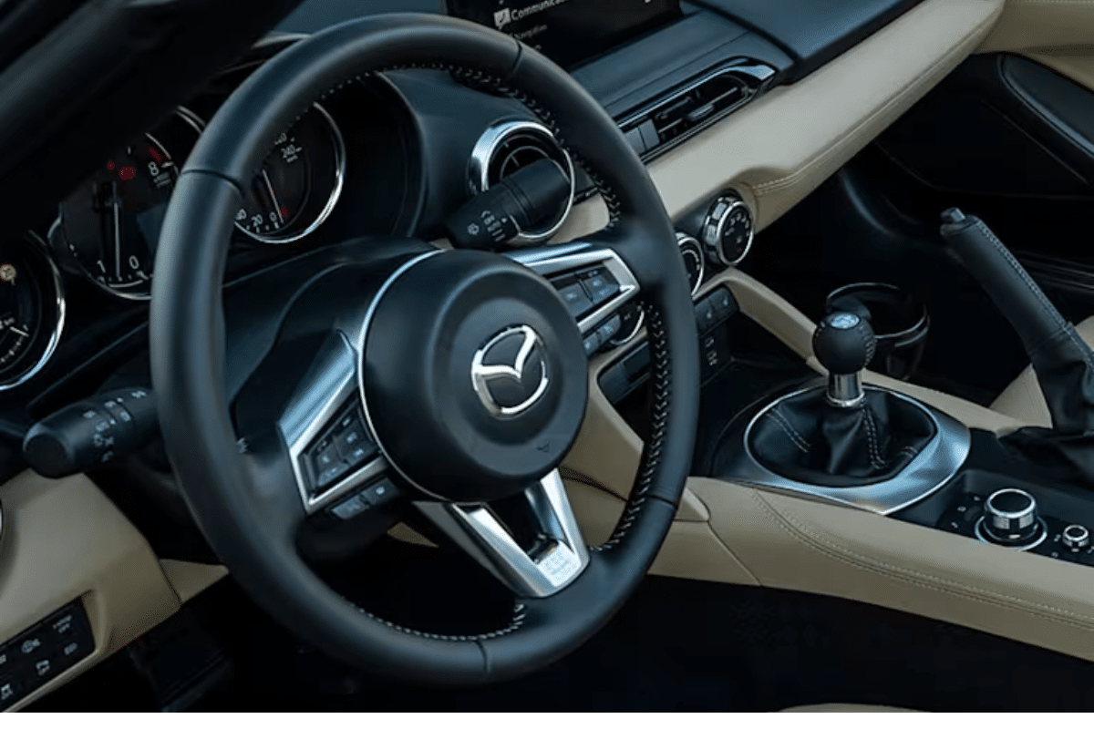 Mazda MX-5 design intérieur