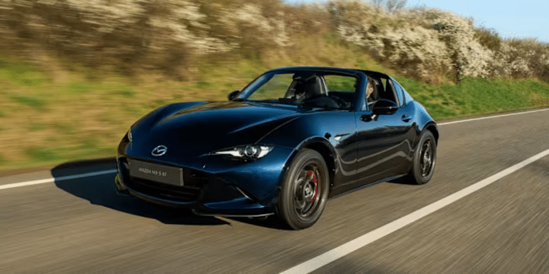 Cette Mazda MX-5 veut ressembler à une Ferrari 250 GTO, mais c’est justement ce qu’elle rate qui la rend intéressante