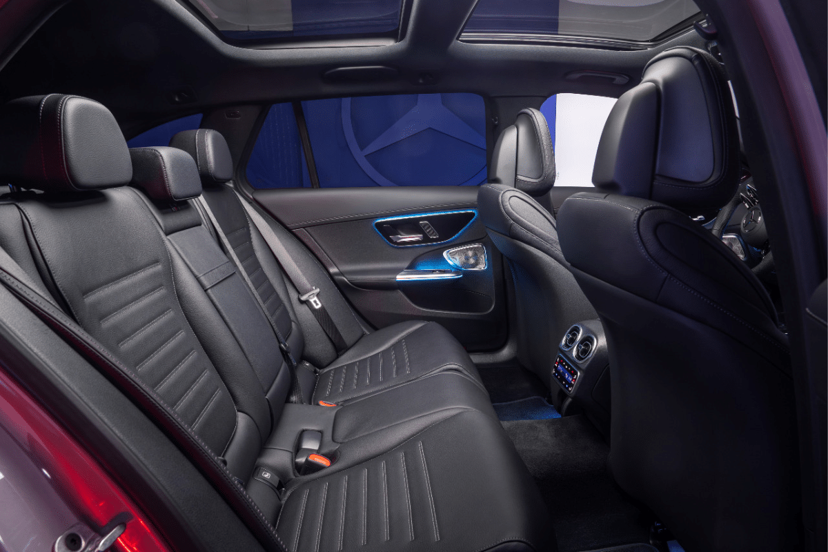 Mercedes Classe C restylée vue intérieure