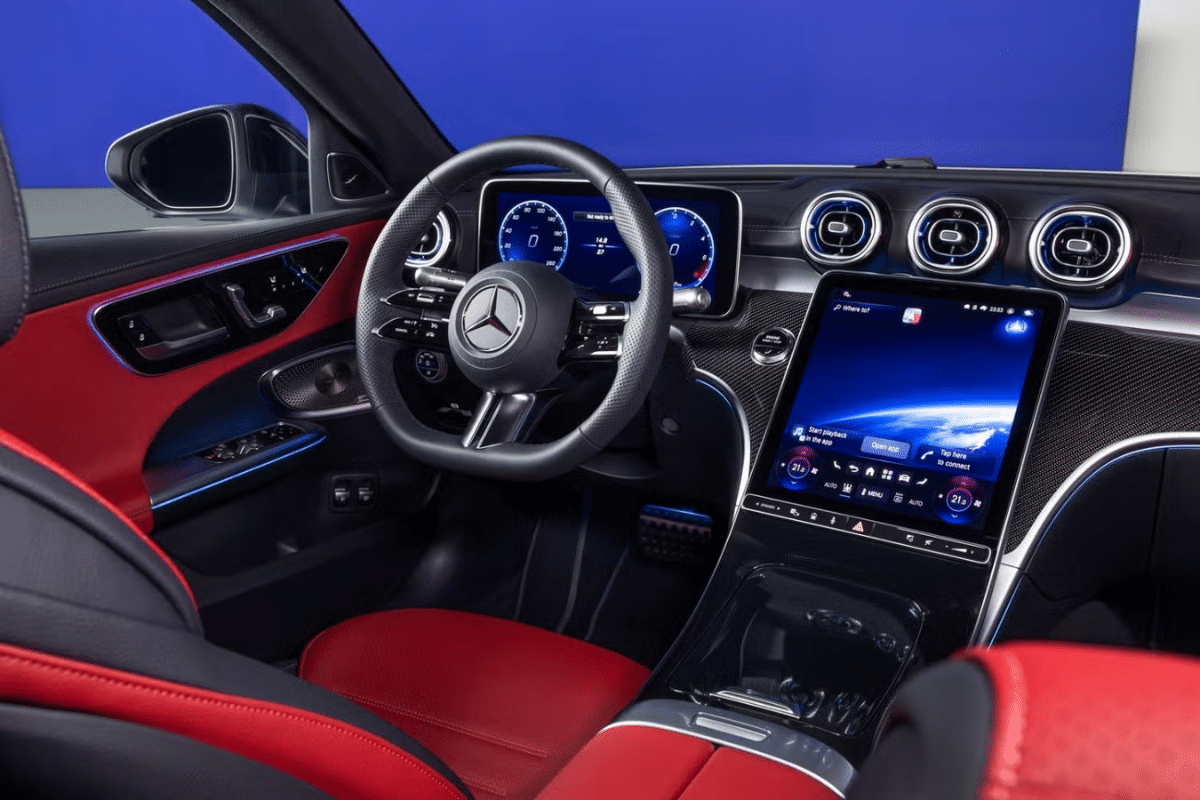 Mercedes Classe C électrique design intérieur