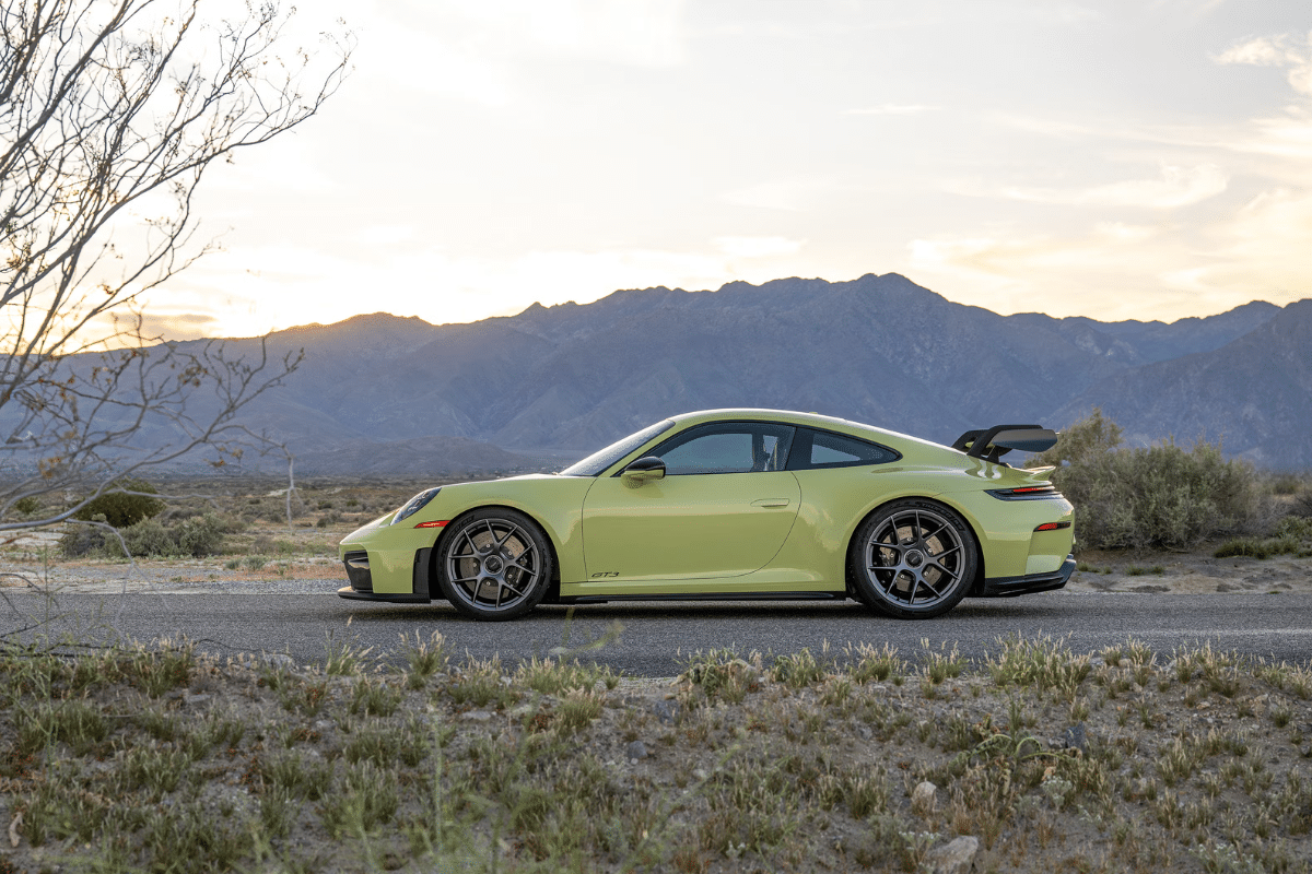 Porsche 911 GT3 2026 vue de profil