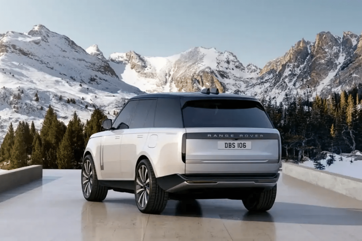 Range Rover SV vue arrière