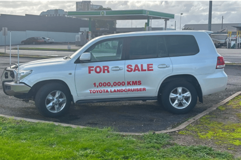 Moteur d’origine, boîte d’origine, 999 999 km : ce Toyota Land Cruiser donne du poids à la légende