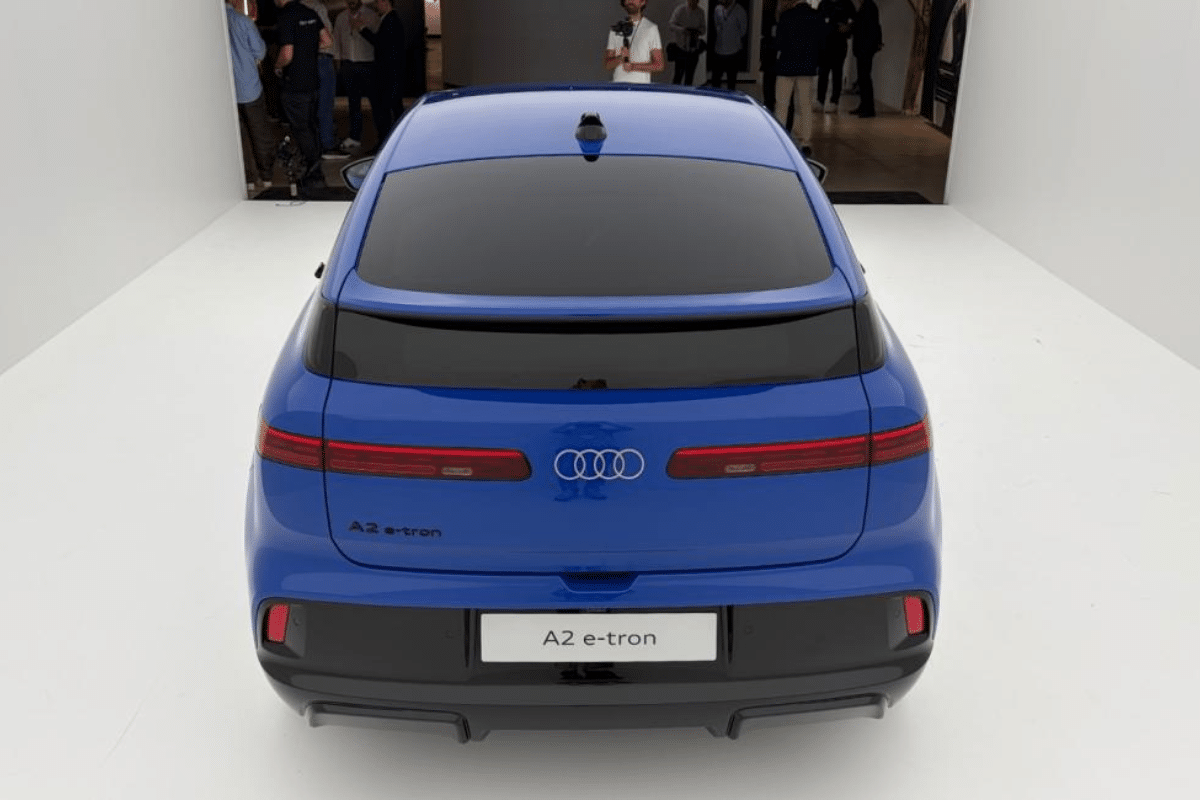 Audi A2 e-tron (2026) vue arrière