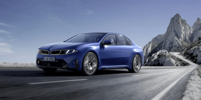 Réserver plus tôt, recharger 440 km en dix minutes : la nouvelle BMW i3 veut lever deux freins avant son arrivée
