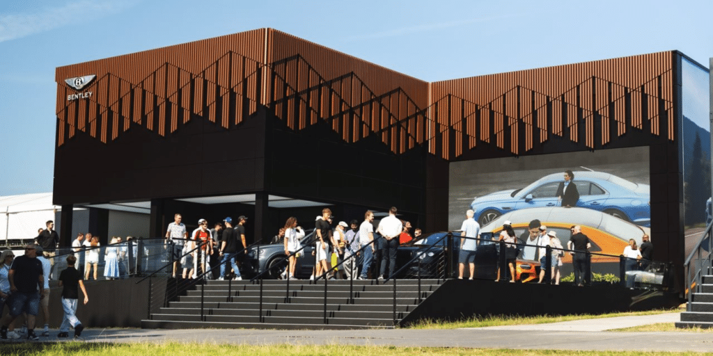 « La planification prévisible ne reviendra pas » : Bentley prépare son usine à une automobile devenue impossible à prévoir