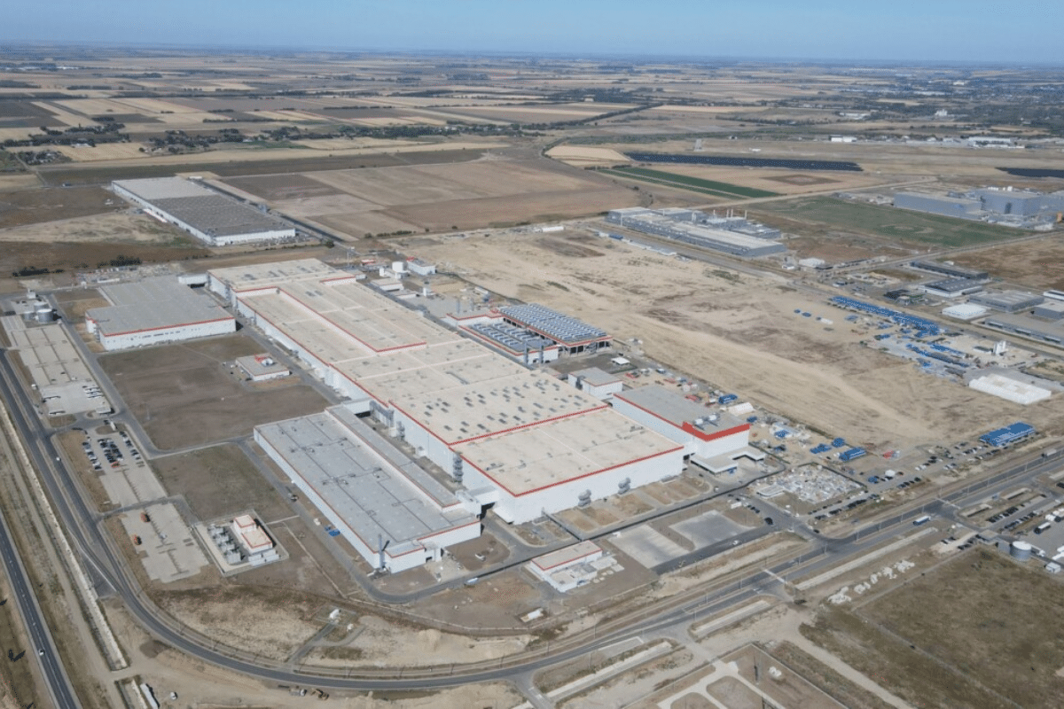 CATL démarre à 34 GWh avant de viser 100 GWh