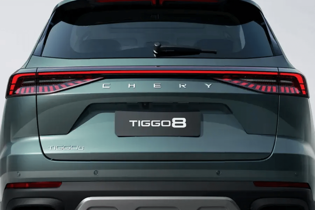 Chery Tiggo 8 vue arrière