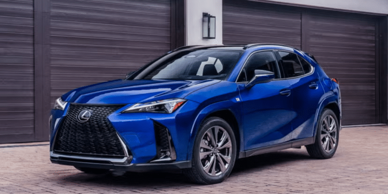 Lexus arrêtera la production du UX en février 2027, sans avoir encore dévoilé sa relève