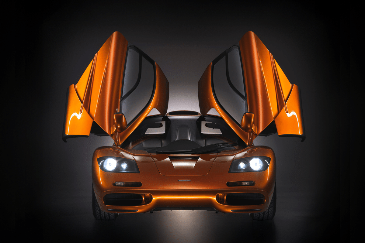 McLaren F1 vue arrière