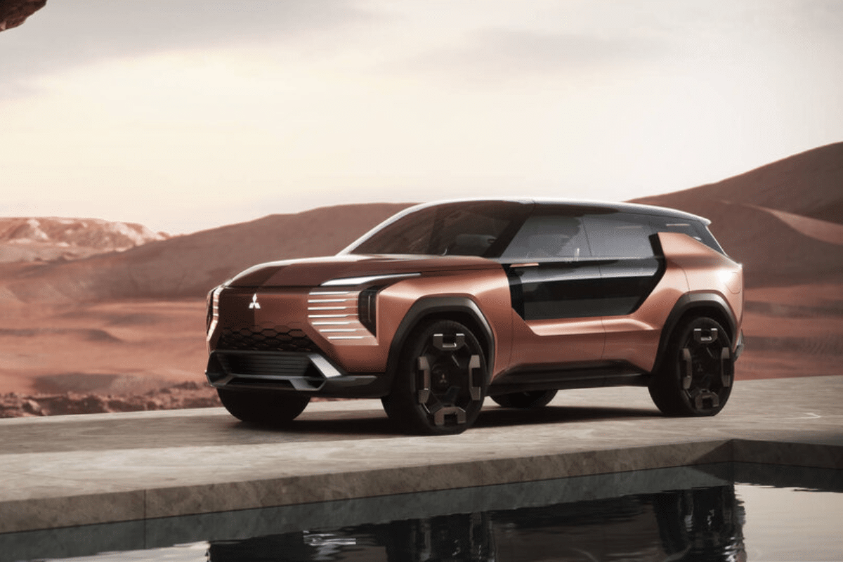 Mitsubishi Elevance design extérieur