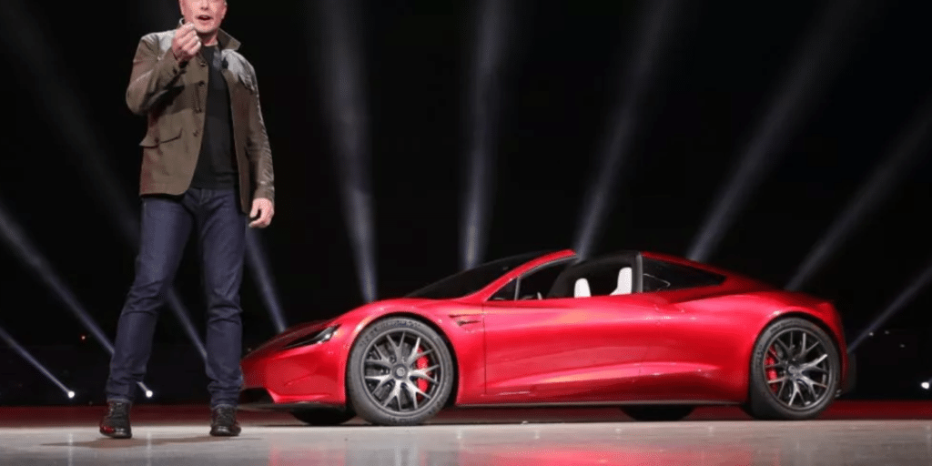 Une simple barre lumineuse relance le Tesla Roadster, avant sa présentation annoncée le 1er octobre