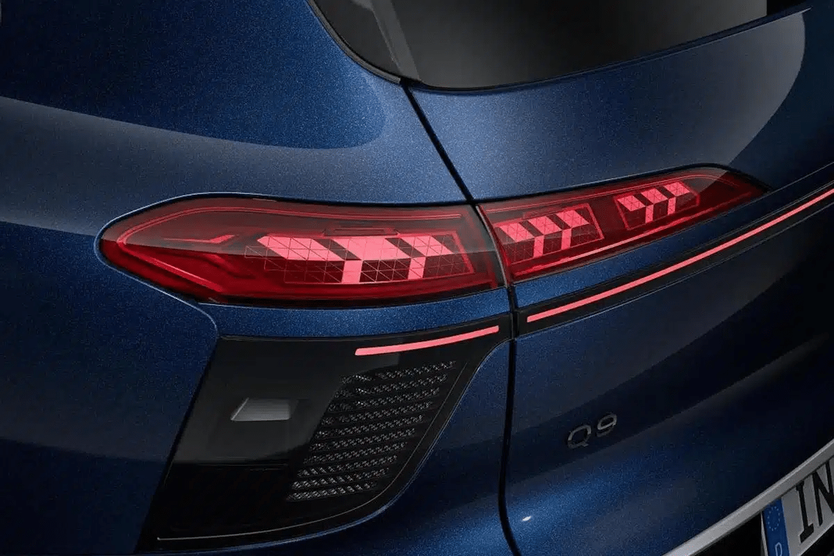 Feux OLED de l'AUDI Q9