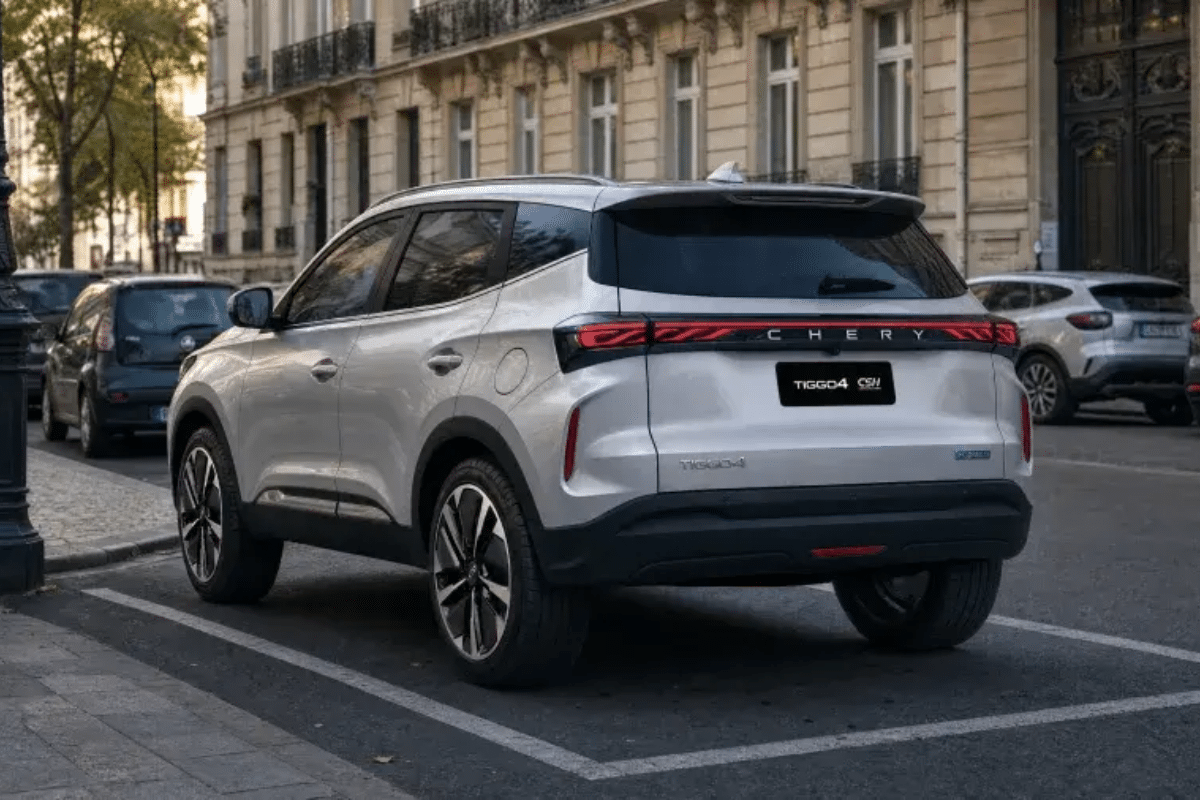 Chery Tiggo 4 vue arrière