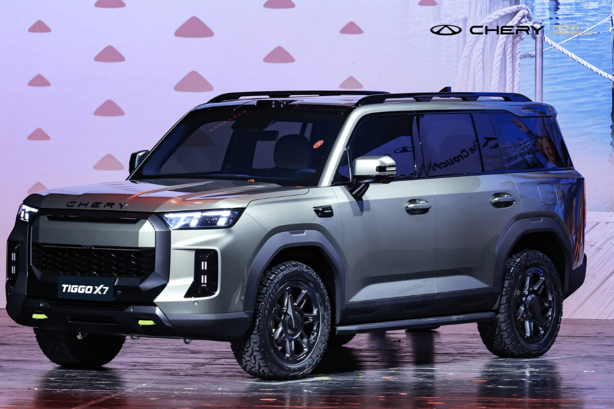 Chery Tiggo X7 vue de face