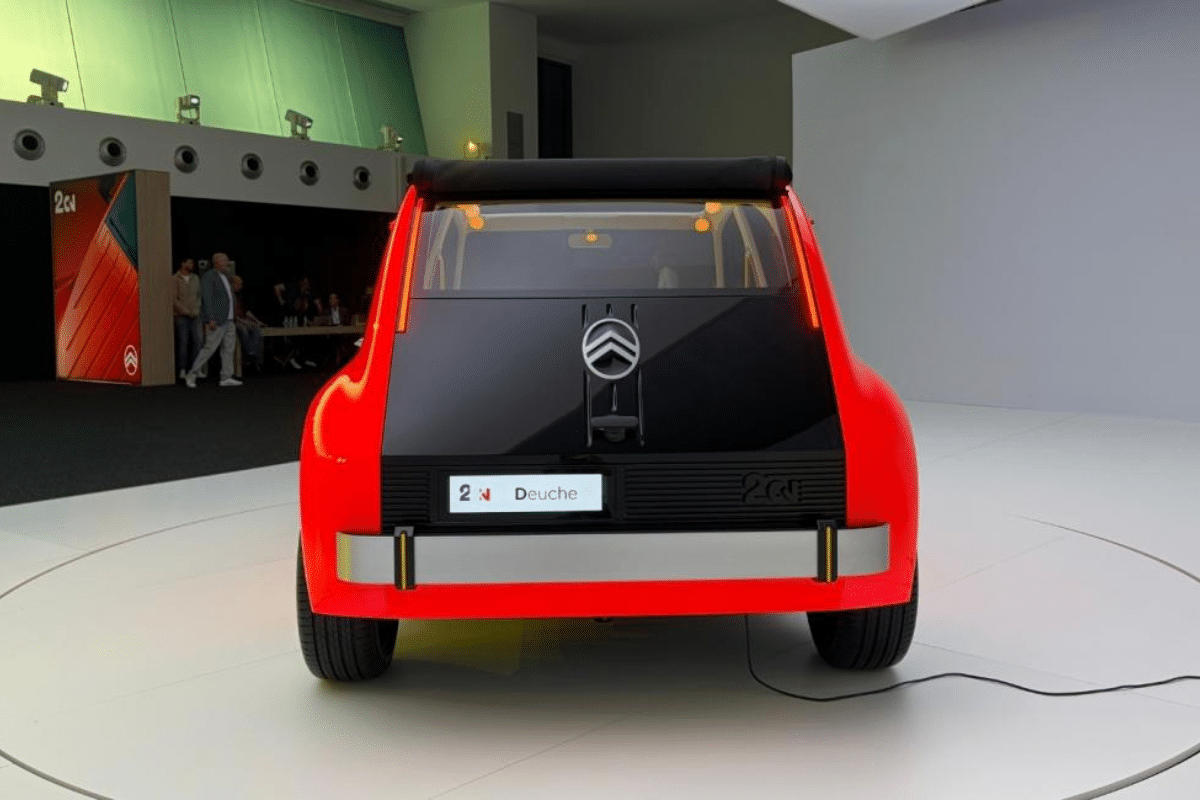 Citroën 2CV électrique vue arrière