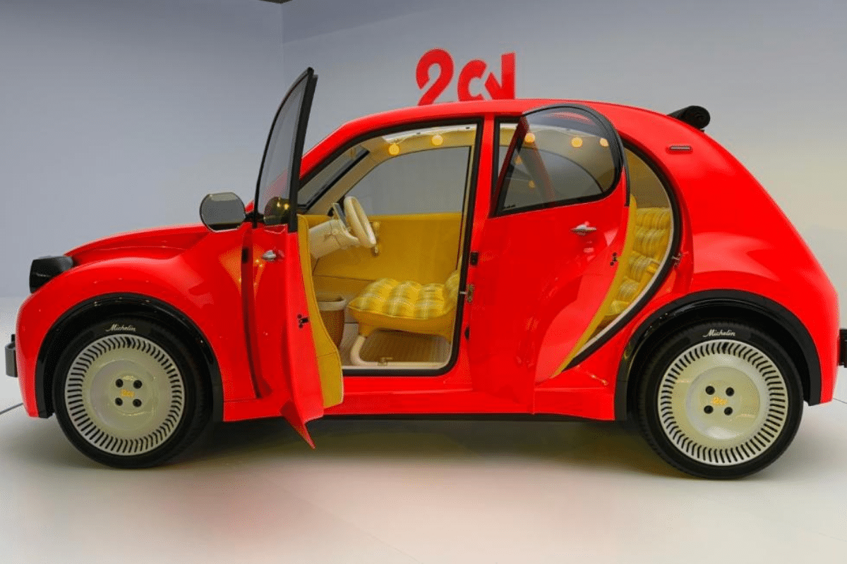 Citroën 2CV électrique vue de profil