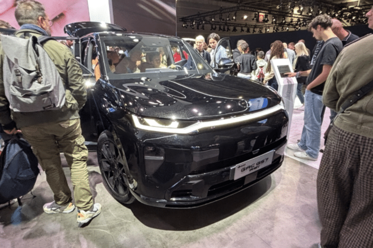 Ce SUV hybride chinois de 500 ch promet 150 km en électrique, et il pourrait bousculer le premium européen