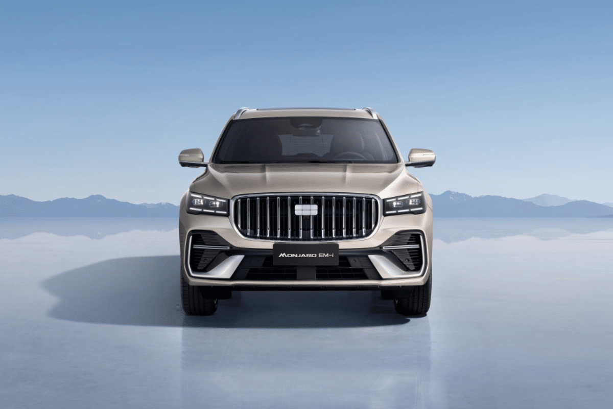 Geely Monjaro EM-i vue de face