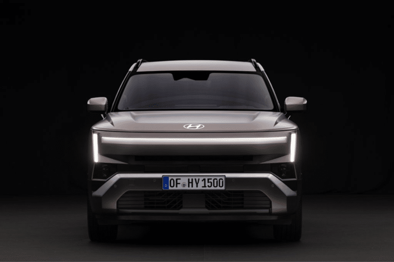 Hyundai Tucson 5e génération : 292 ch en rechargeable, 245 ch en hybride, et un coffre qui grimpe à 695 litres