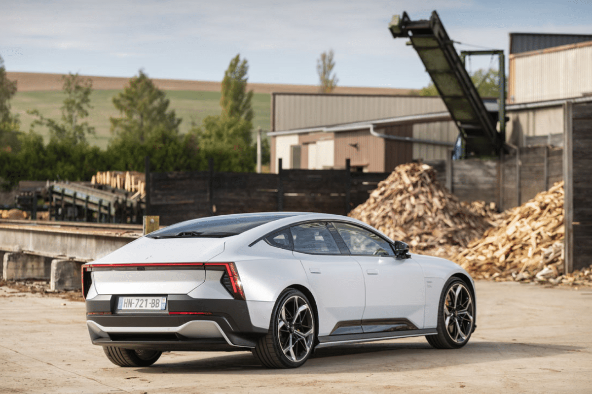 Polestar 5 vue arrière