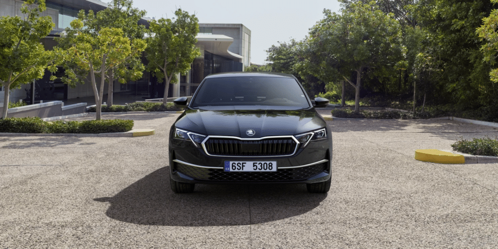 La Skoda Octavia adopte pour la première fois un moteur full hybrid non rechargeable, sans passer par la prise
