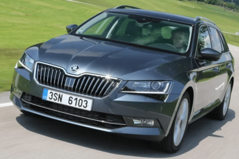 25 ans et plus de 1,8 million d&rsquo;exemplaires : la Skoda Superb reste l&rsquo;une des meilleures affaires prix-habitabilité du marché de l&rsquo;occasion