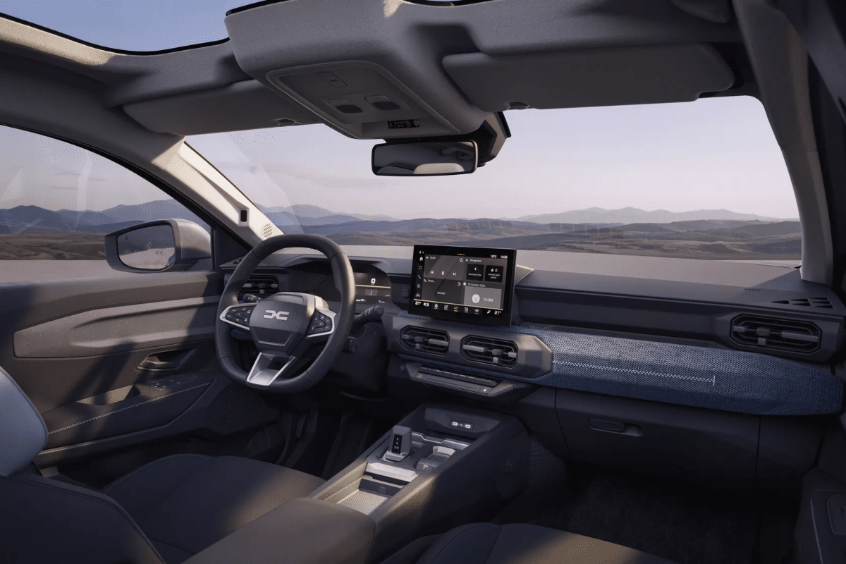 Dacia Striker design intérieur